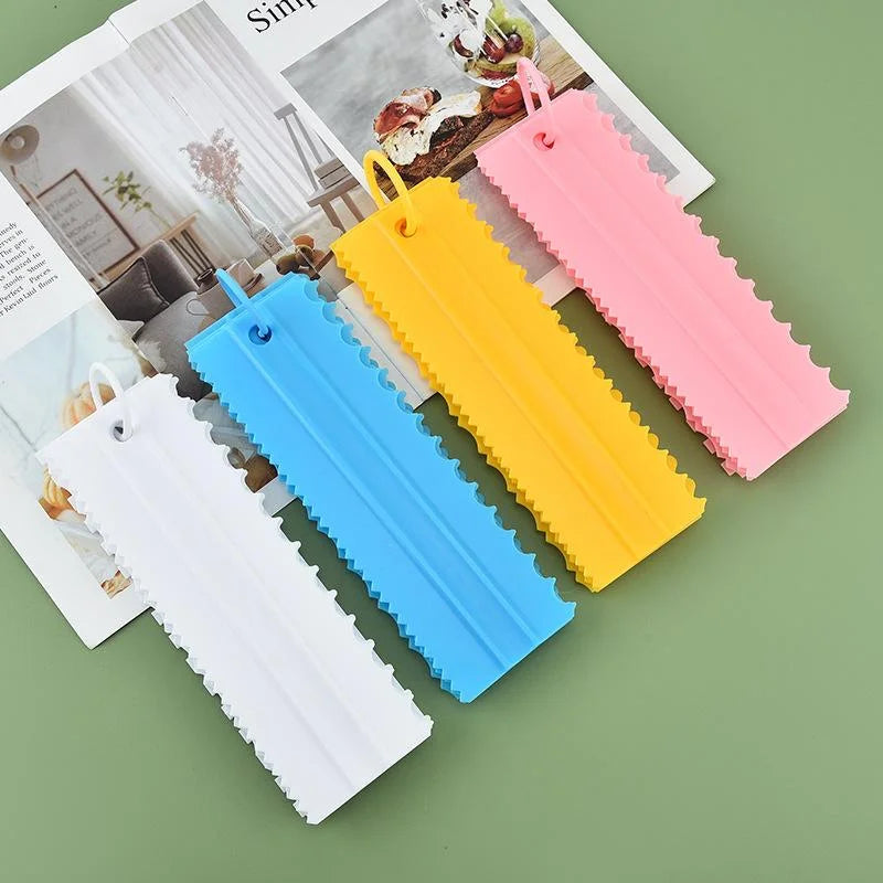 Plastic Double Sided Cake Scraper Set For Patterned Cream Decorating